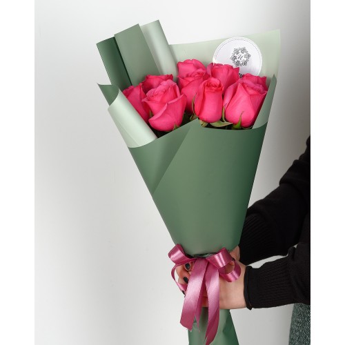 Купить на заказ Букет из 7 розовых роз с доставкой в Кульсарах
