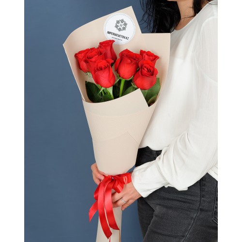 Купить на заказ Букет из 7 красных роз с доставкой в Кульсарах