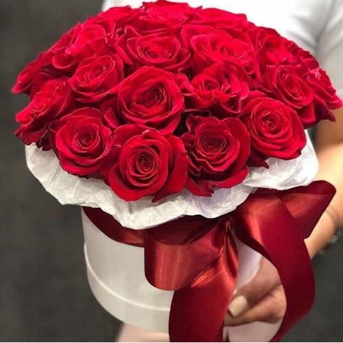 Купить на заказ 15 красных роз в коробке с доставкой в Кульсарах