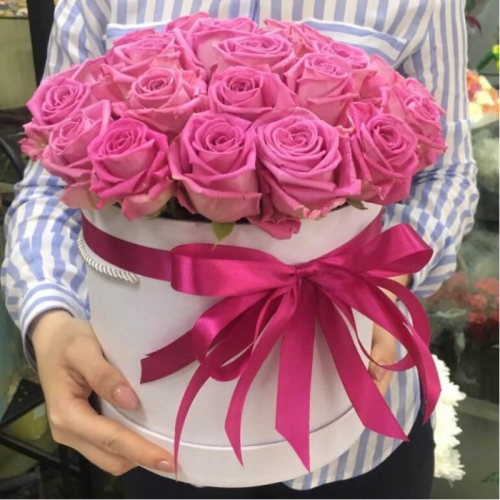Купить на заказ 25 розовых роз в коробке с доставкой в Кульсарах