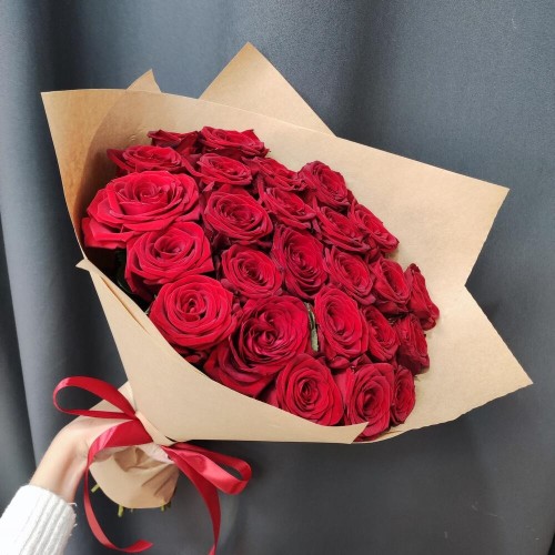Купить на заказ Букет из 25 красных роз с доставкой в Кульсарах