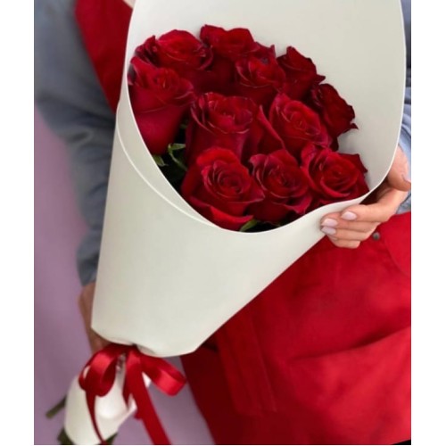 Купить на заказ Букет из 11 красных роз с доставкой в Кульсарах