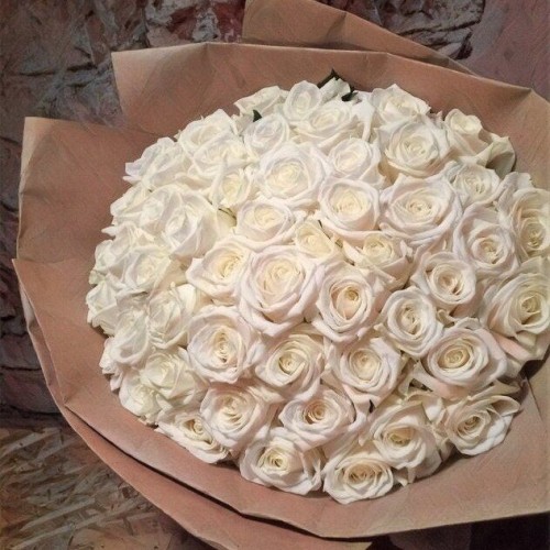Купить на заказ Букет из 101 белой розы с доставкой в Кульсарах